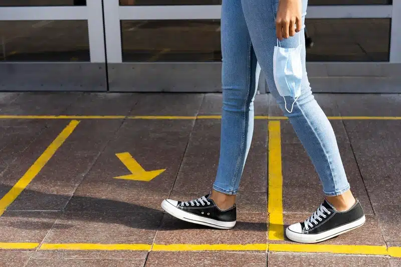 Comment convertir les pas en kilomètres : équivalence et calcul de distance parcourue