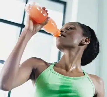 Comment les boissons énergétiques peuvent-elles améliorer le sport